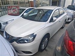 نيسان سيلفي